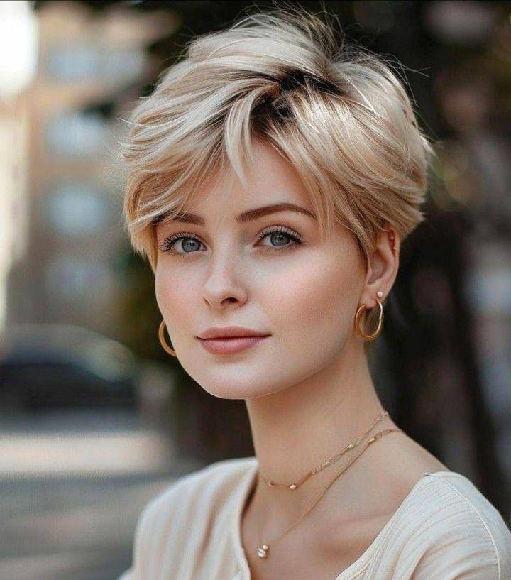 九游会j9官网ag短发的魅力革命：从精灵